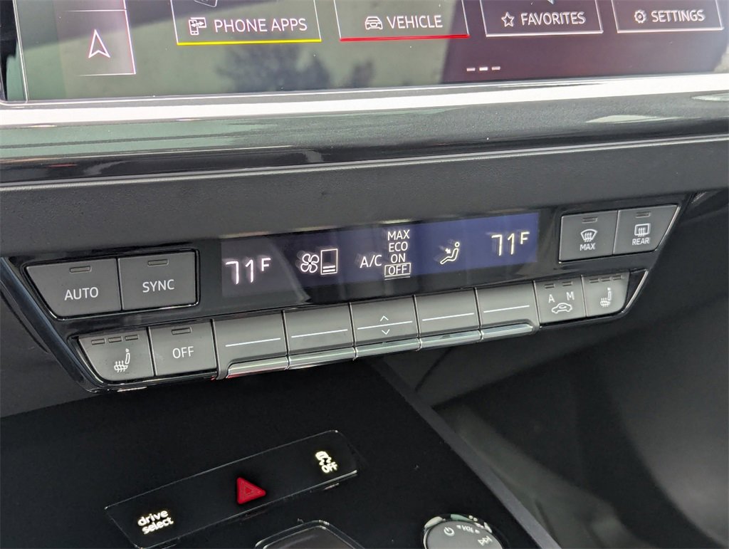 Used 2023 Audi Q4 e-tron Prestige w/ Black Optic Package image 21