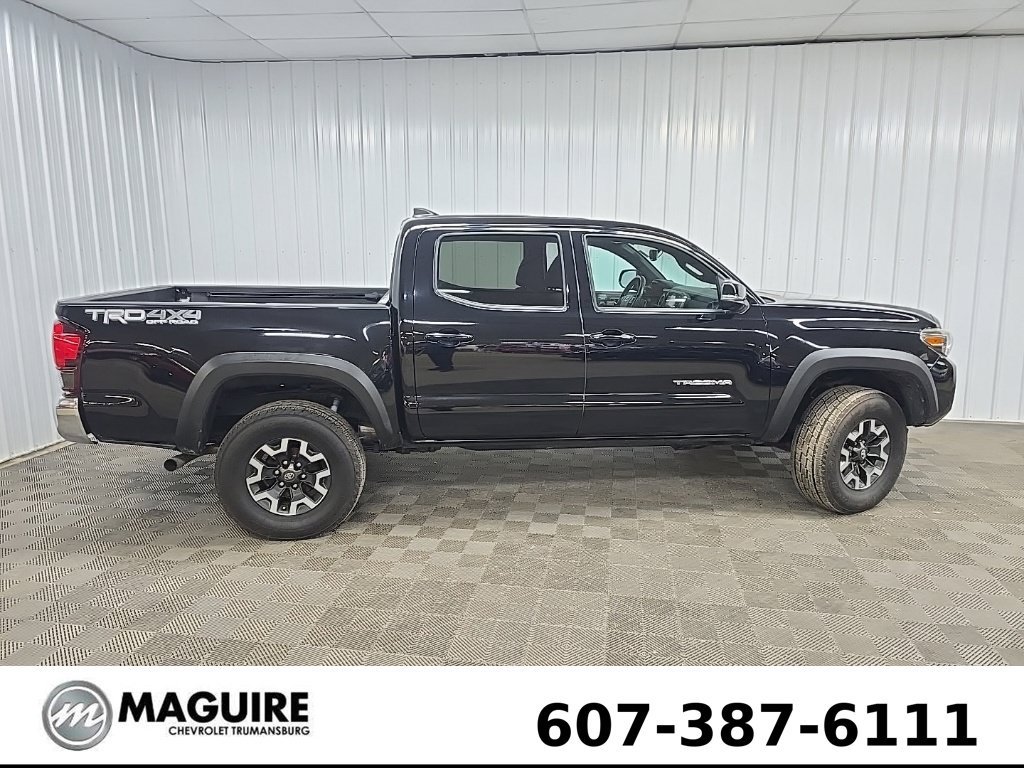 Used 2019 Toyota Tacoma TRD Off-Road AWD/4WD image 2