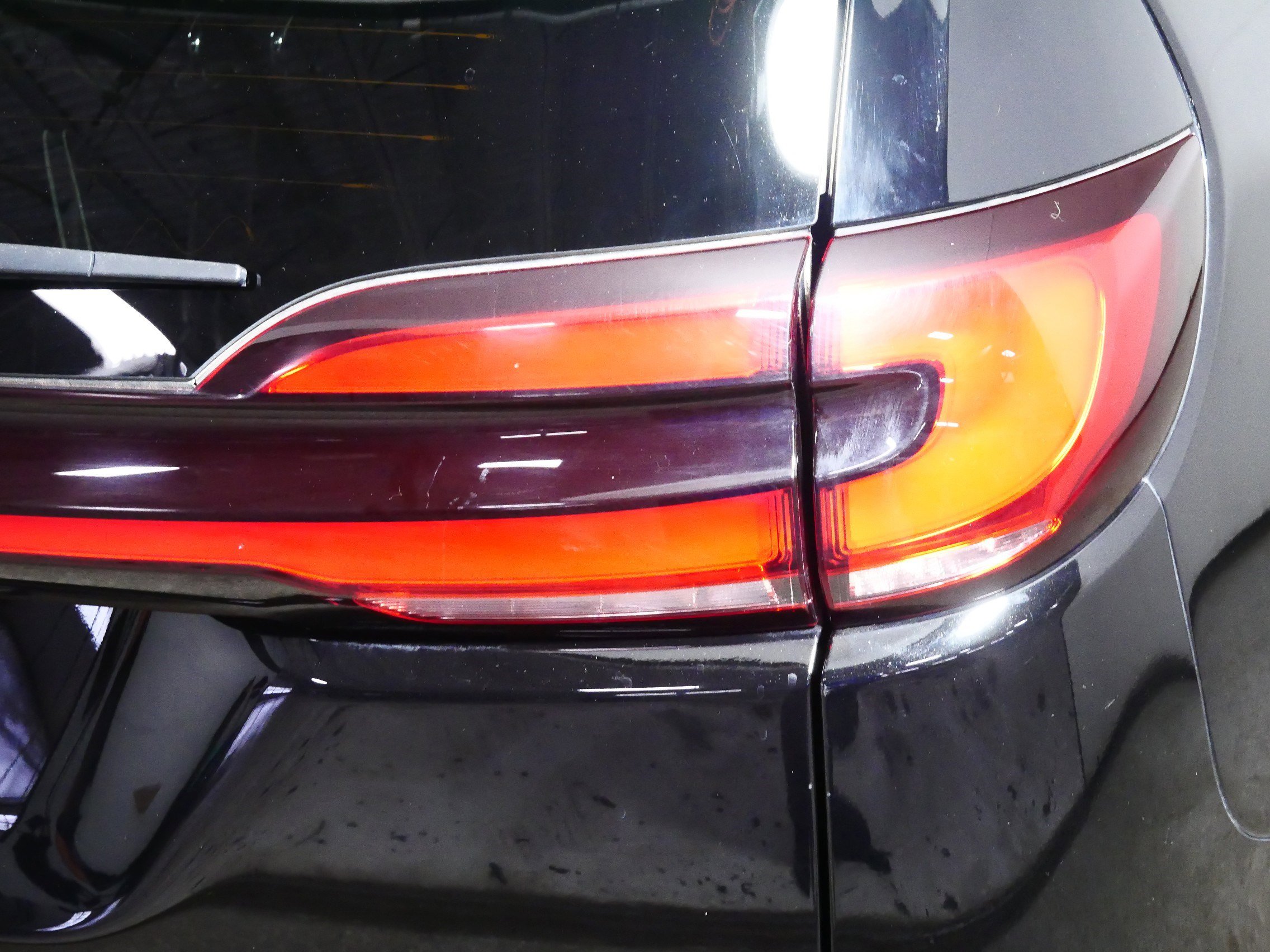 Used 2024 Chrysler Pacifica Touring-L image 17