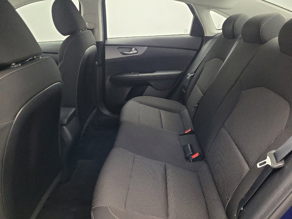 Used 2019 Kia Forte LXS image 18