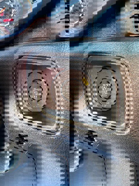 Certified 2025 Jeep Wrangler Sport S image 11