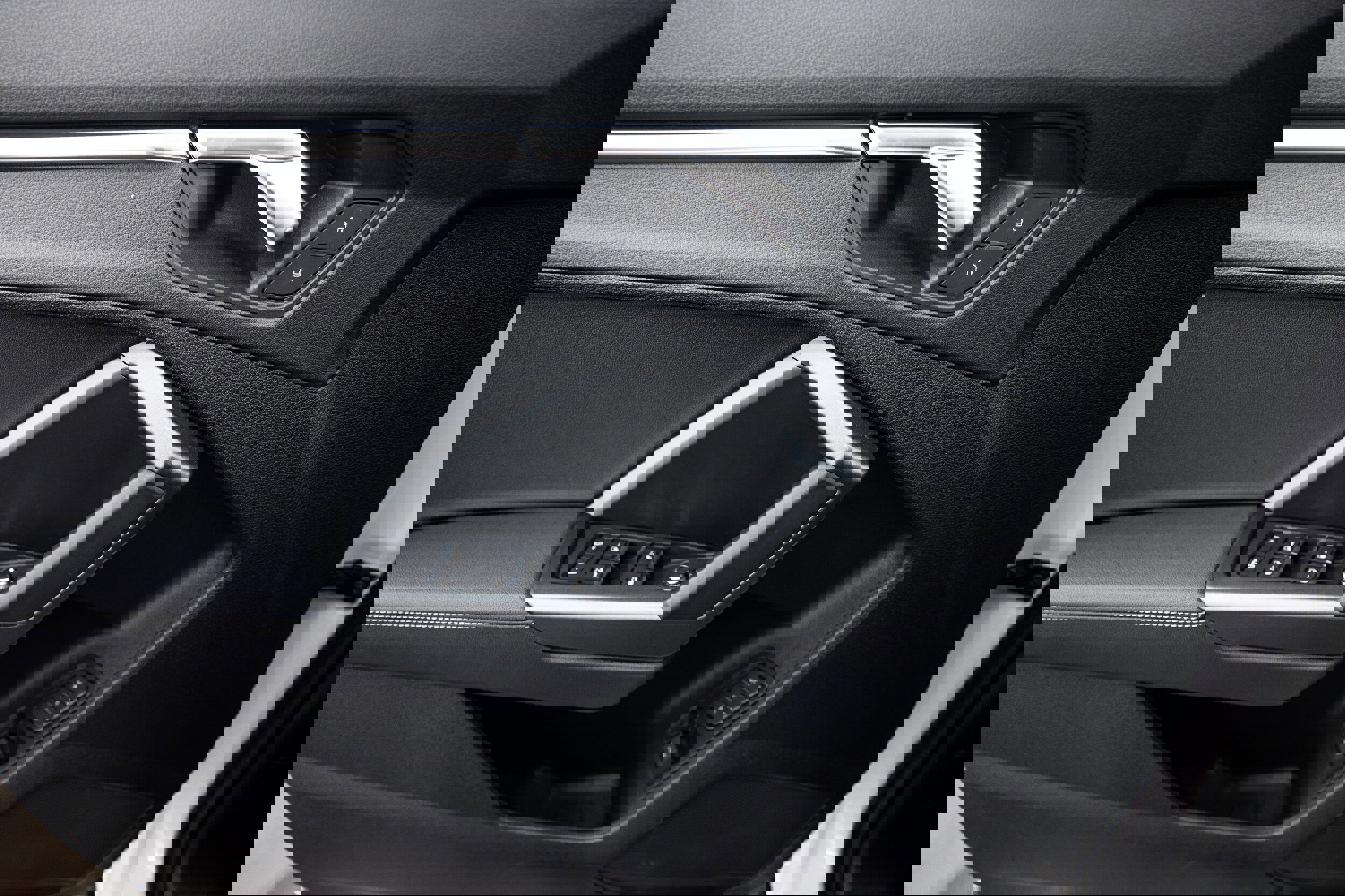 Used 2025 Audi Q3 2.0T Premium w/ Convenience Package image 13