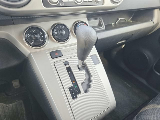 Used 2008 Scion xB FWD image 17