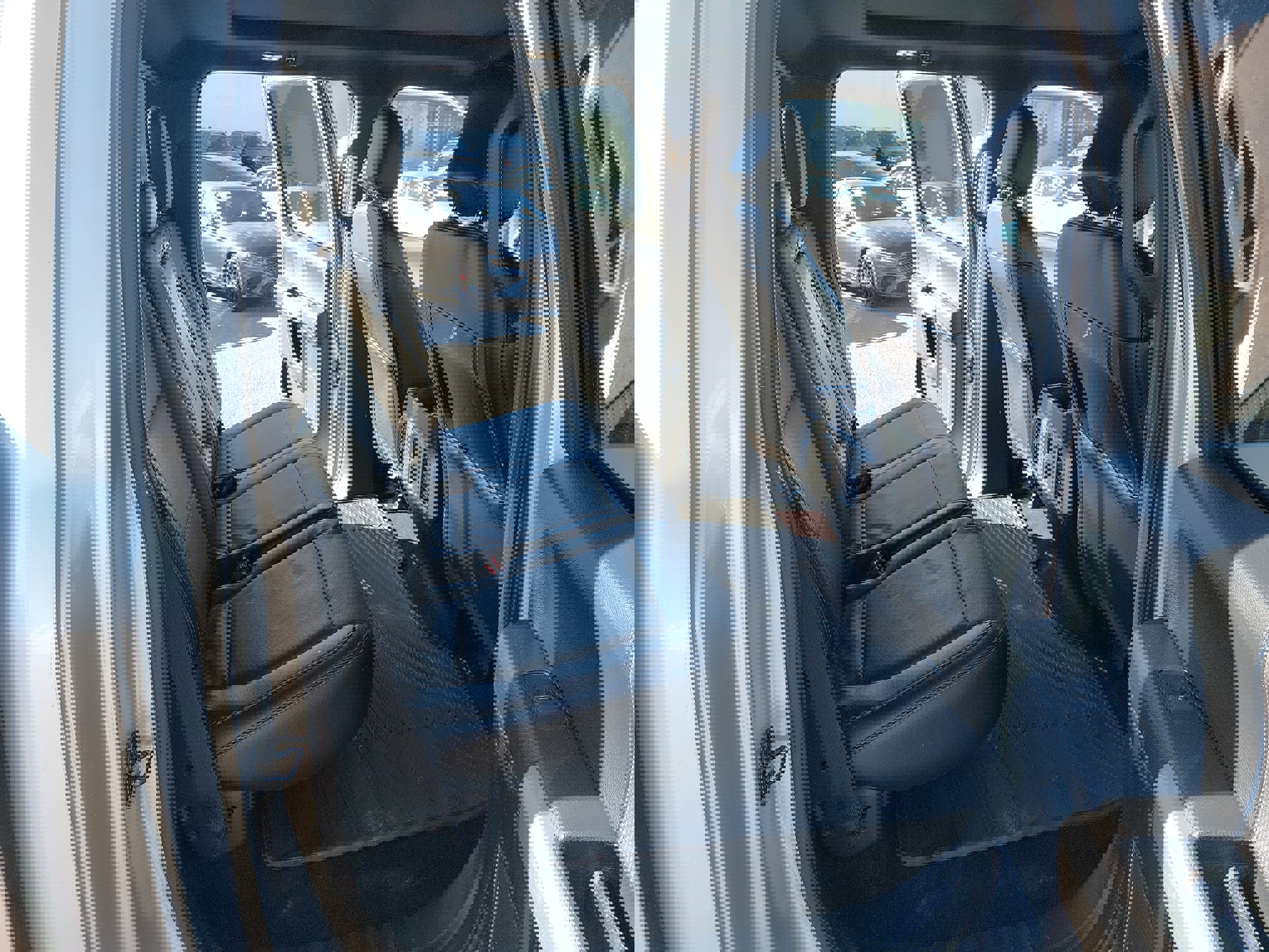 Used 2015 Ford F150 Lariat image 13