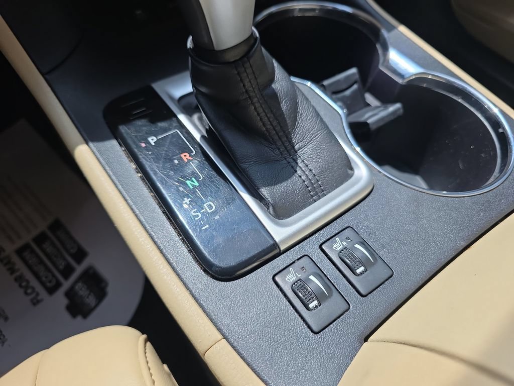 Used 2015 Toyota Highlander XLE AWD/4WD image 28
