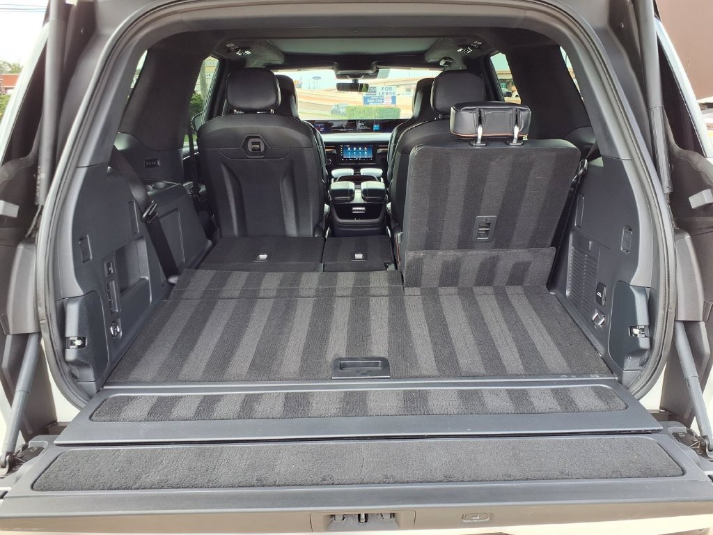 Used 2026 Lincoln Navigator Black Label AWD/4WD image 25