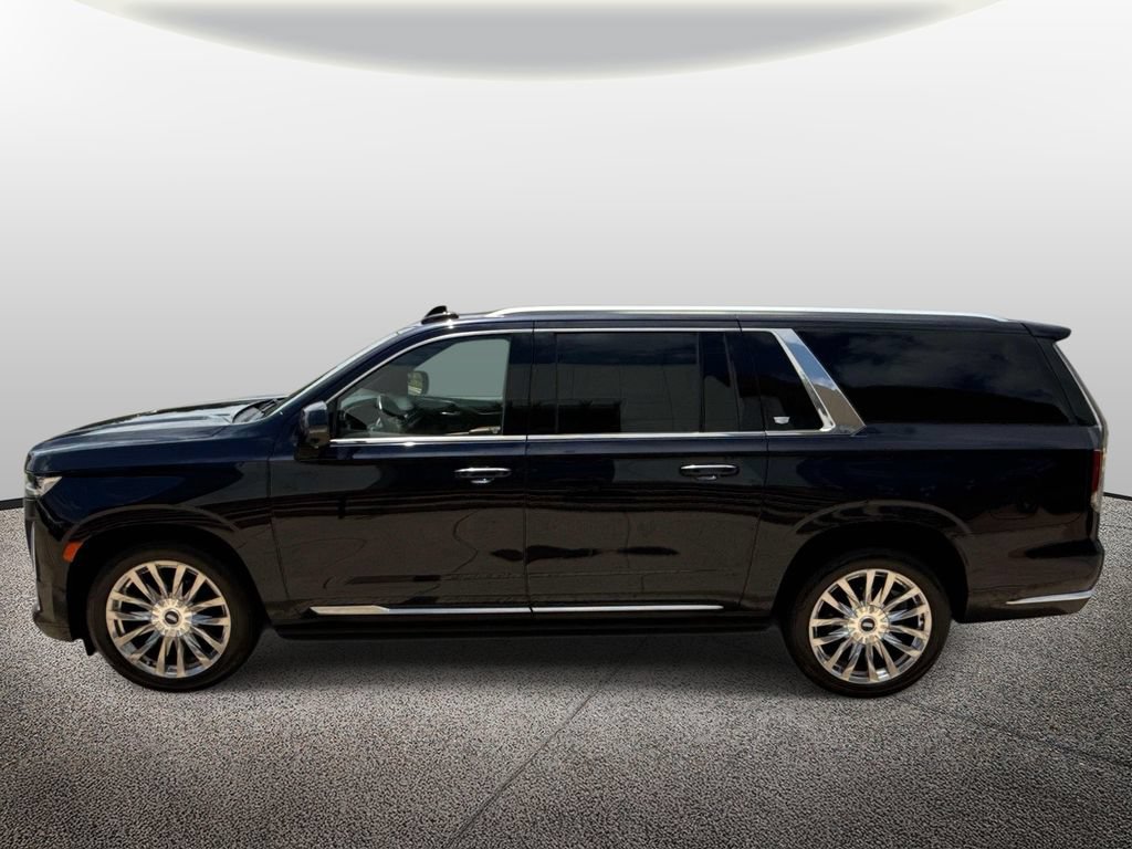 Used 2021 Cadillac Escalade ESV Premium Luxury w/ Driver Assist Tech Package AWD/4WD image 3