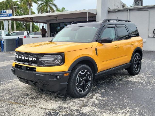 Used 2023 Ford Bronco Sport Outer Banks w/ Tech Package AWD/4WD image 32