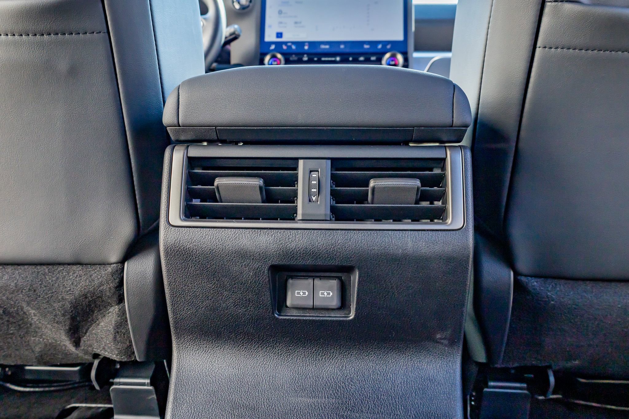 Used 2025 Lexus GX 550 550 Overtrail image 33