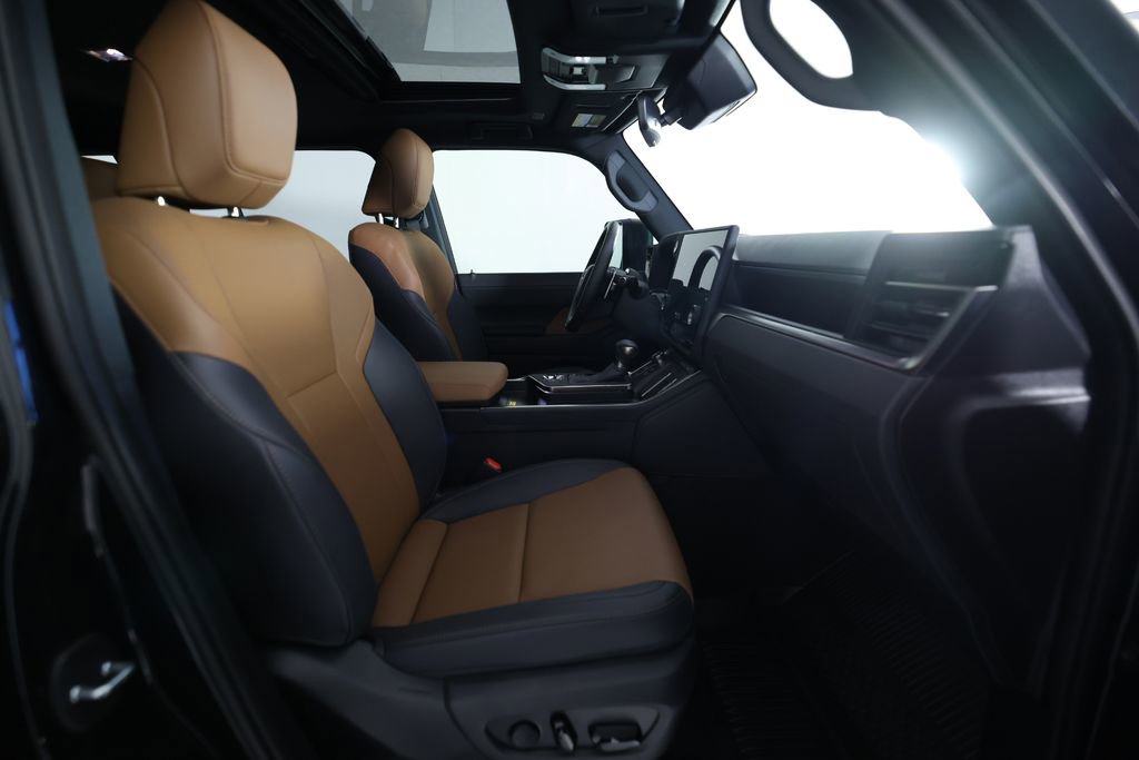 Used 2026 Lexus GX 550 550 Premium+ w/ Accessory Package (2T) image 10