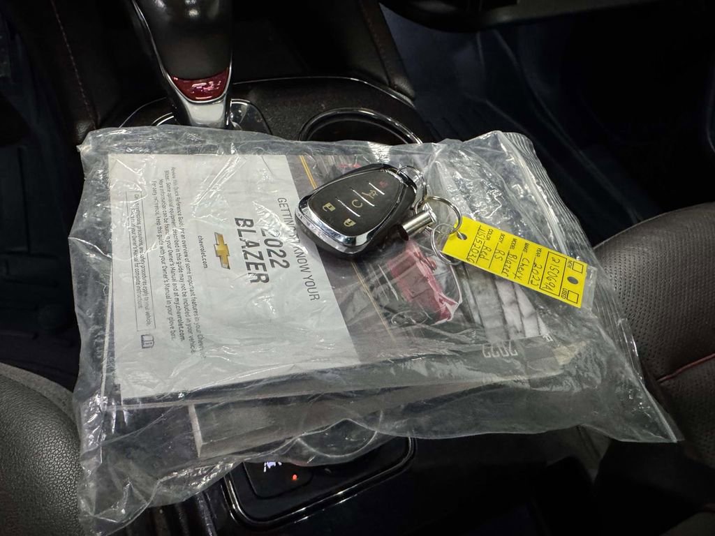 Used 2022 Chevrolet Blazer RS image 33