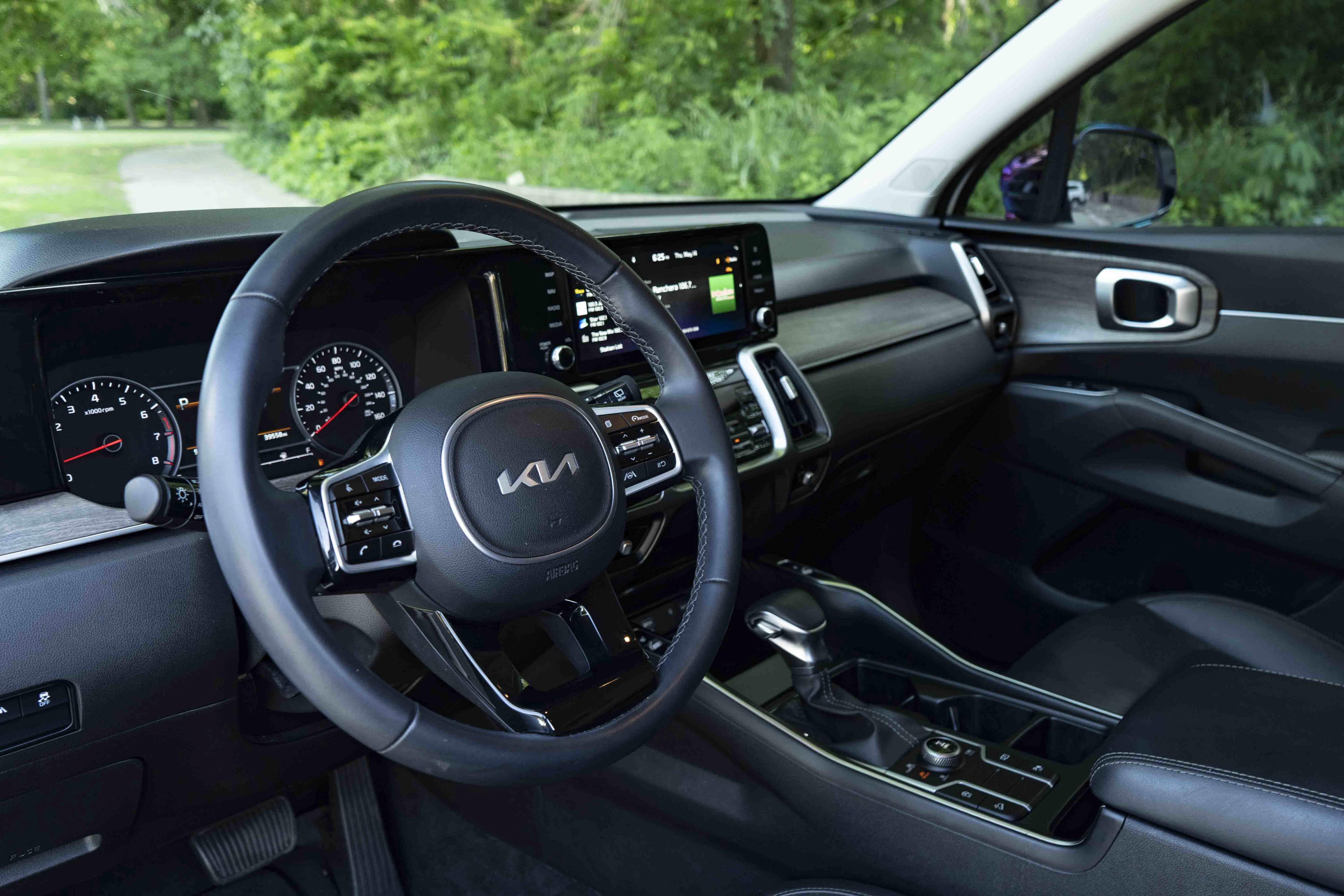 Used 2023 Kia Sorento S AWD/4WD image 15
