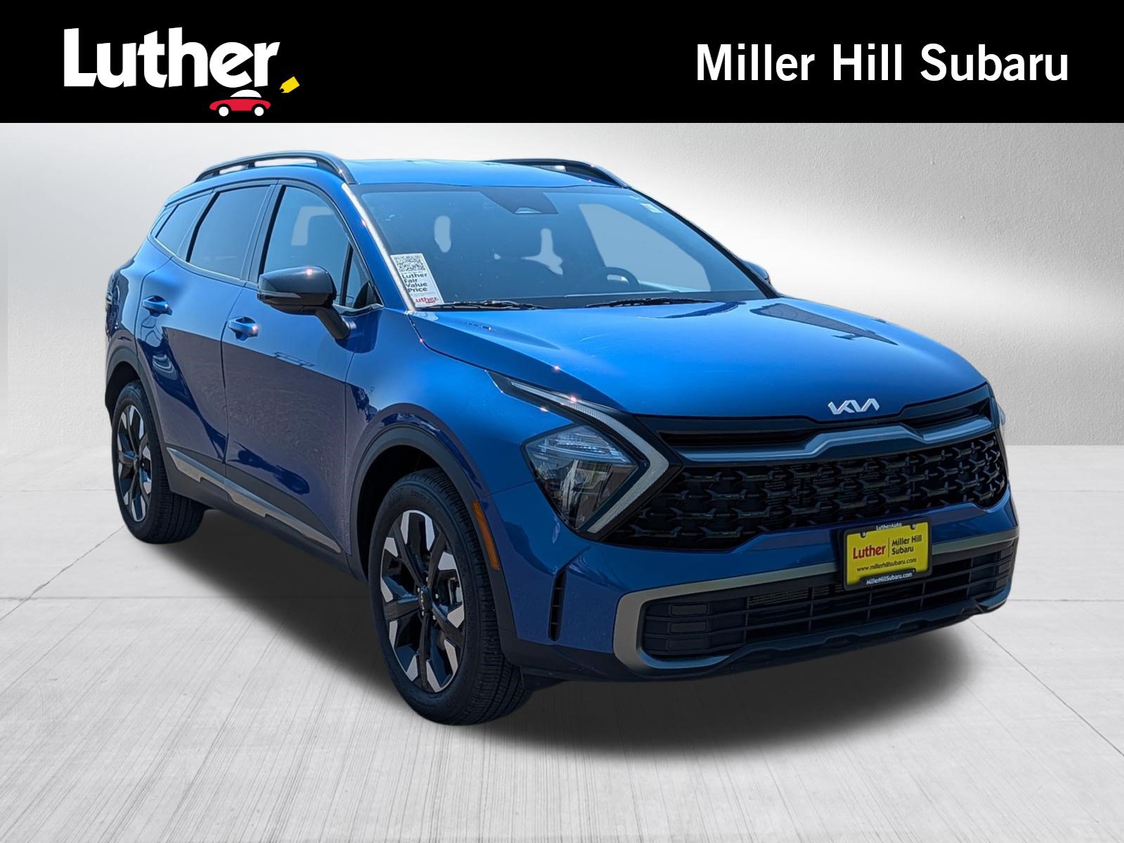 Used 2023 Kia Sportage X-Line AWD/4WD image 1