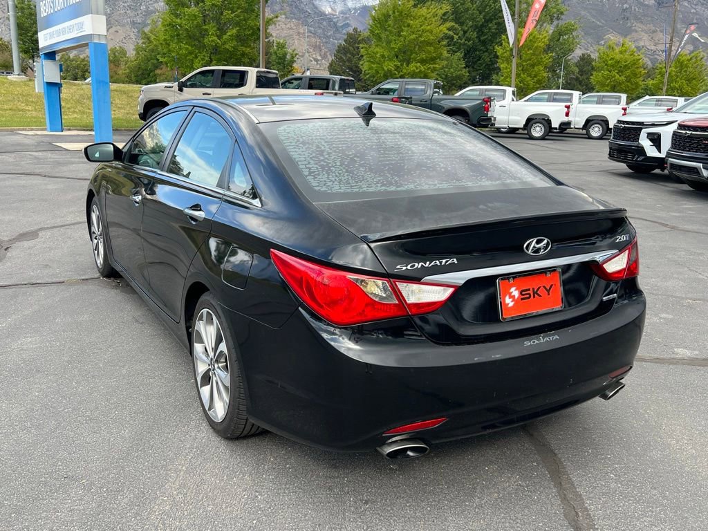 Used 2013 Hyundai Sonata Limited FWD image 13