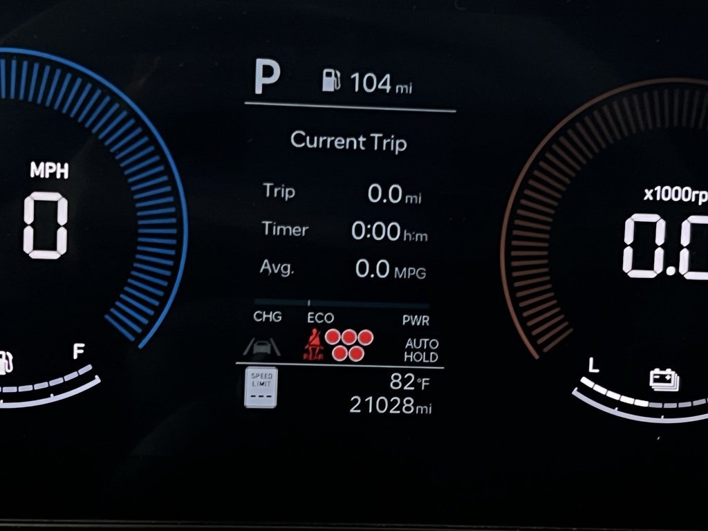 Used 2024 Hyundai Santa Fe SEL image 17