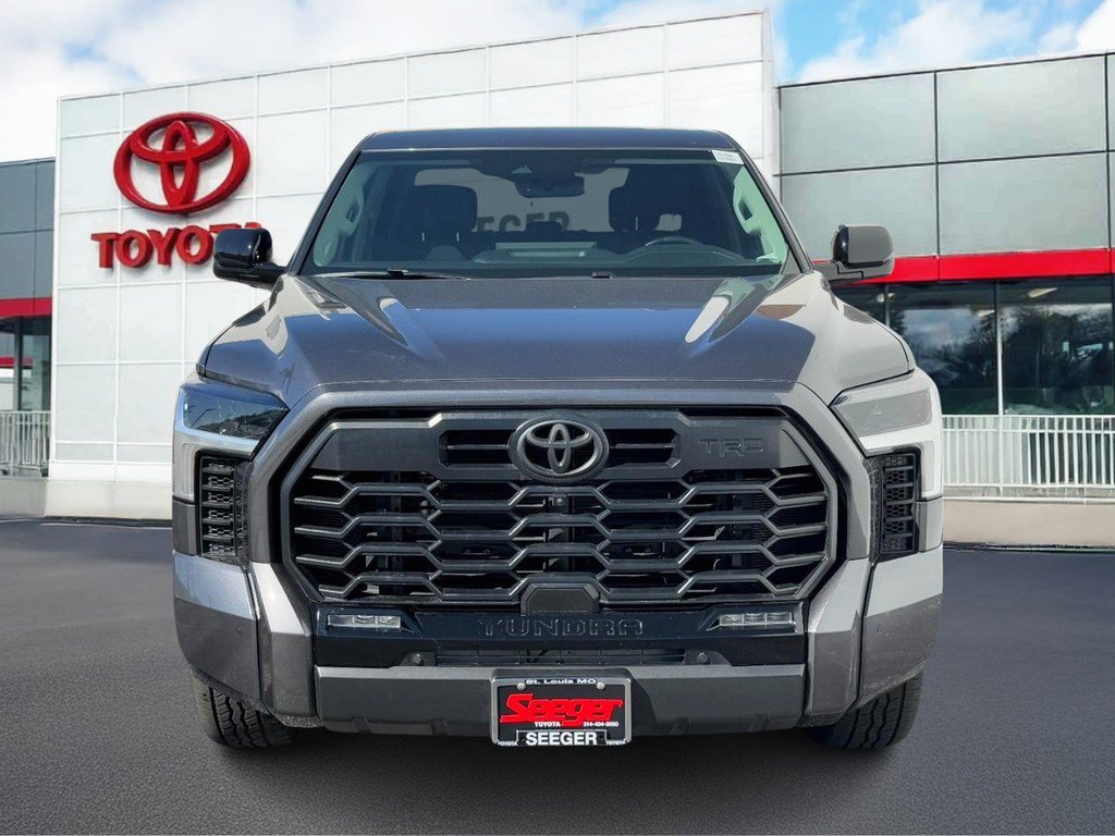 Used 2024 Toyota Tundra Limited image 7