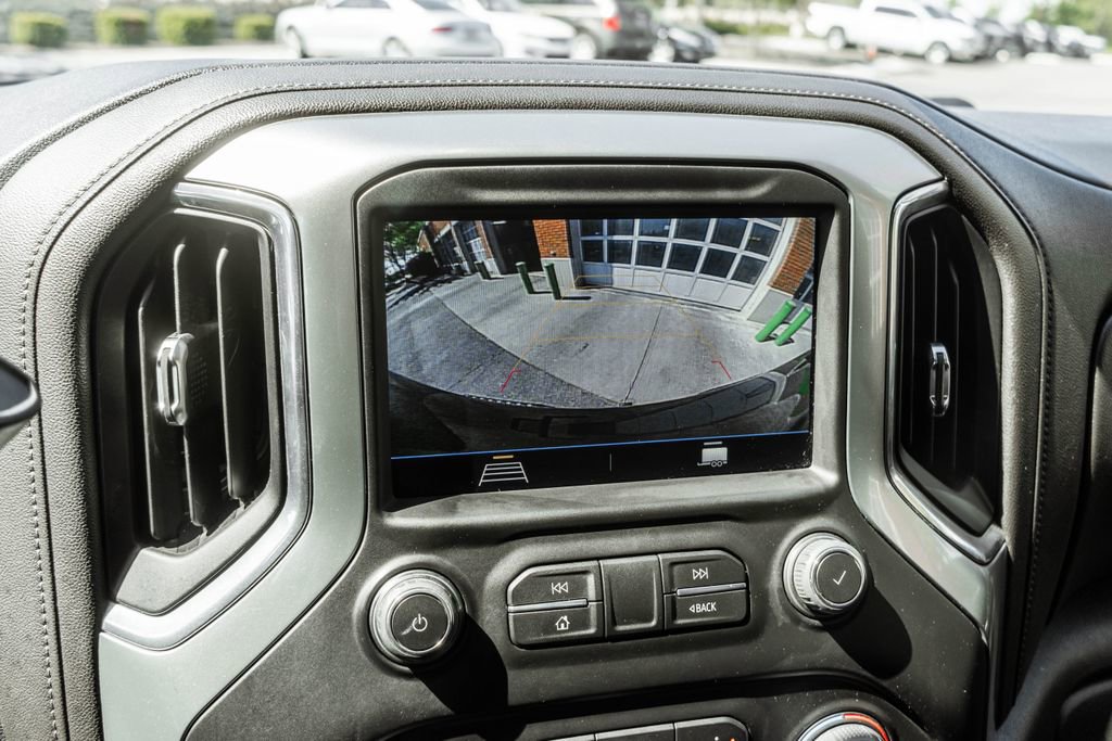 Used 2022 Chevrolet Silverado 1500 LT Trail Boss w/ Bed Protection Package AWD/4WD image 10