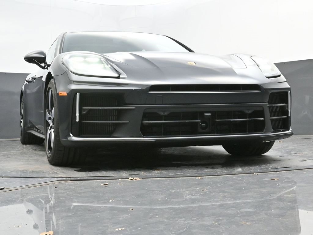 New 2025 Porsche Panamera image 31