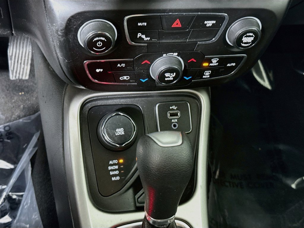 Used 2018 Jeep Compass Sport w/ Tech Group AWD/4WD image 7