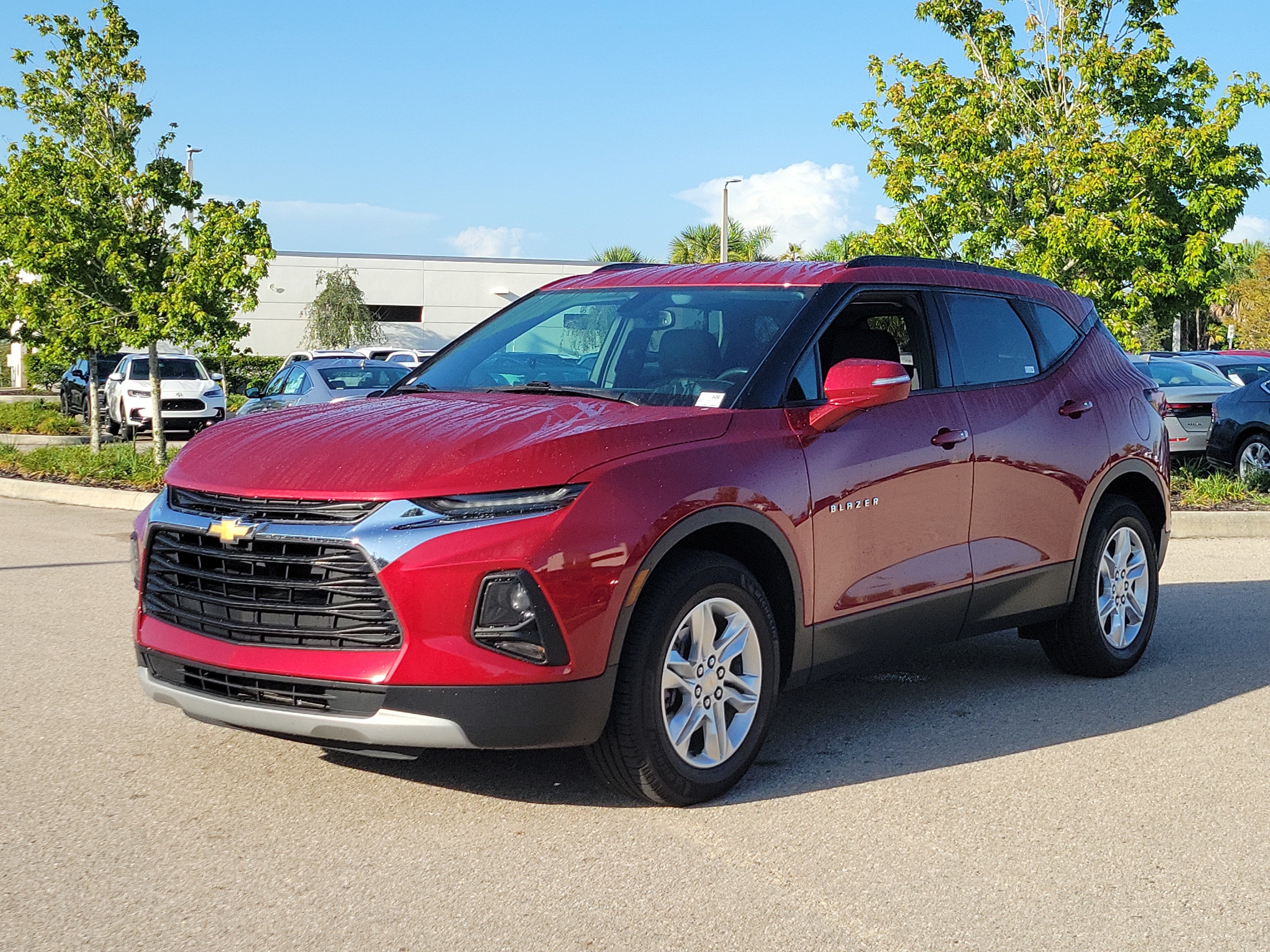 Used 2020 Chevrolet Blazer LT FWD video 3