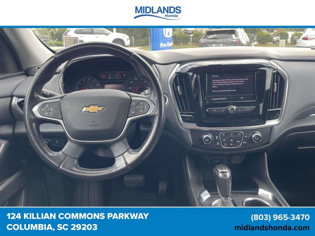 Used 2020 Chevrolet Traverse LT FWD image 13
