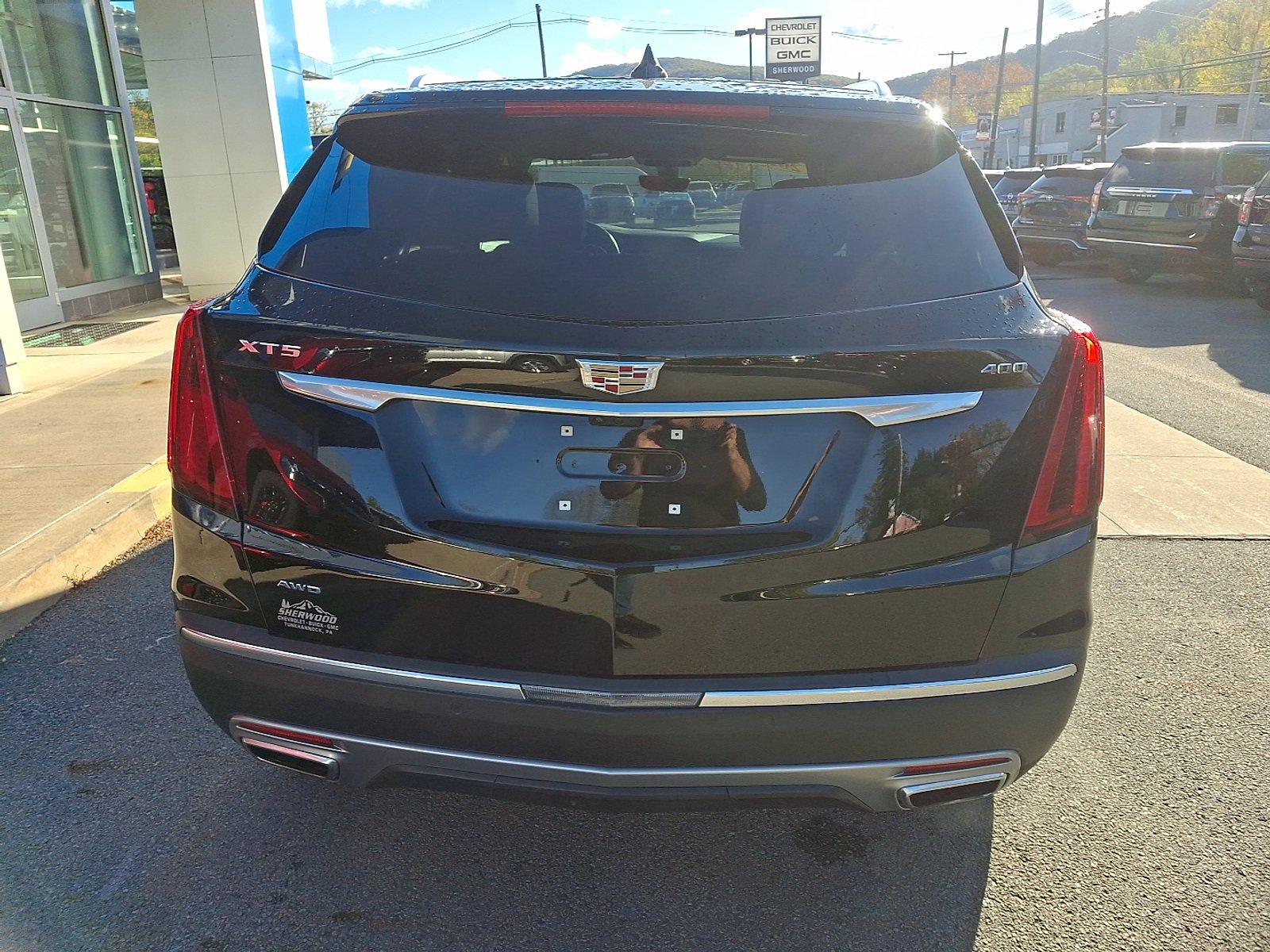 Used 2025 Cadillac XT5 Premium Luxury w/ Technology Package image 5