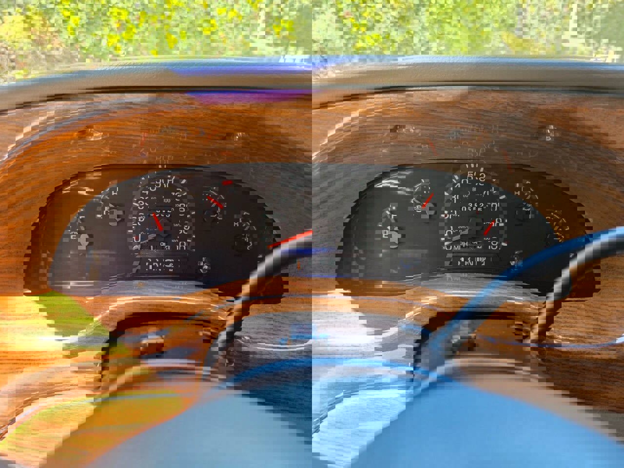 Used 2002 Ford E-150 and Econoline 150 image 15