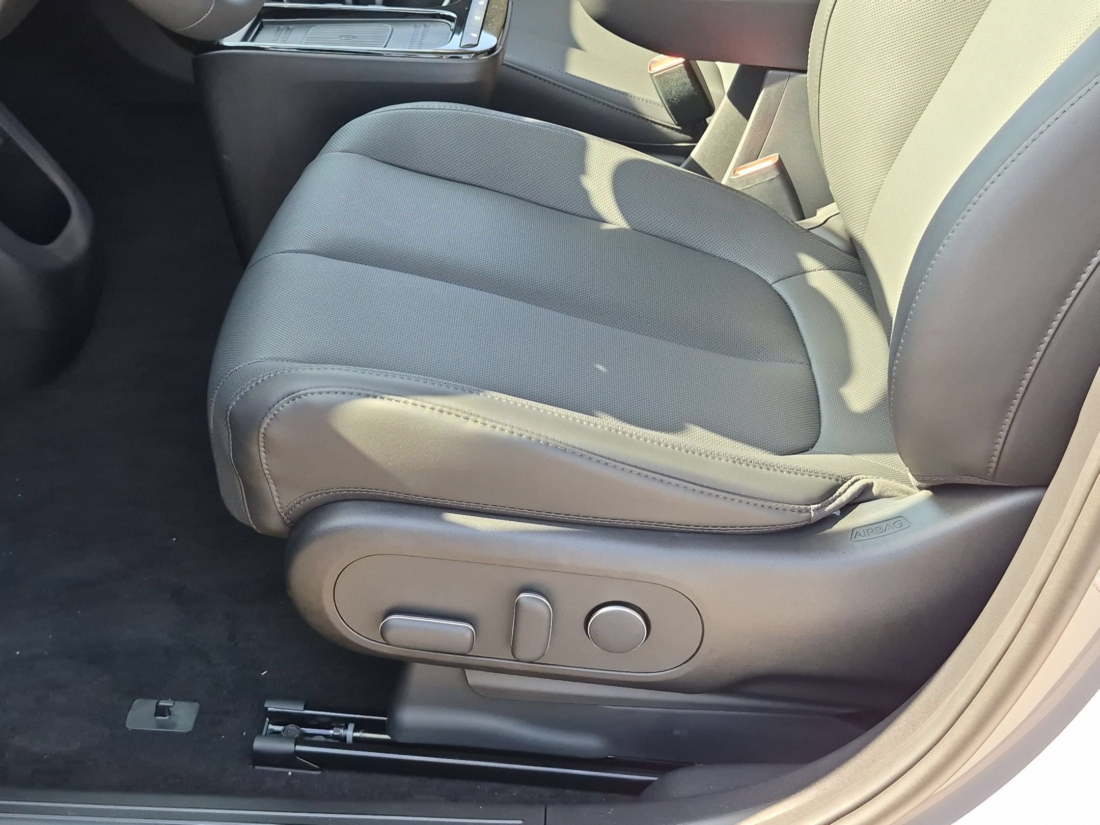 New 2027 Hyundai Ioniq 5 SEL RWD image 14