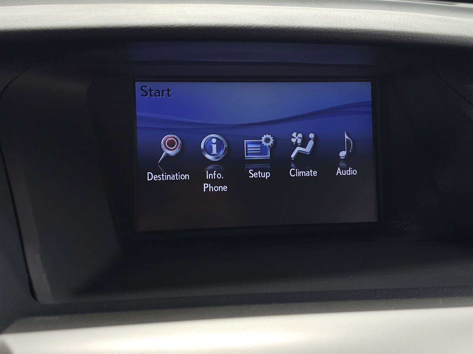 Used 2011 Lexus RX 350 AWD w/ Premium Pkg image 21