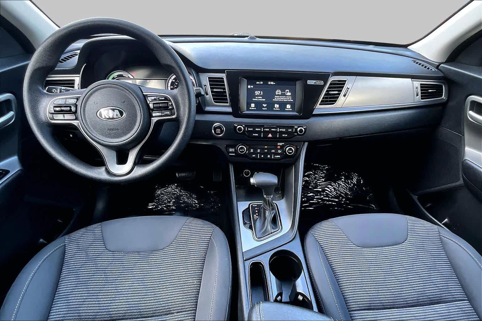 Used 2019 Kia Niro LX FWD image 15