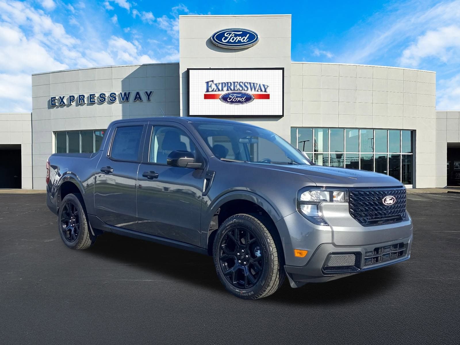 New 2025 Ford Maverick XLT w/ XLT Luxury Package image 4