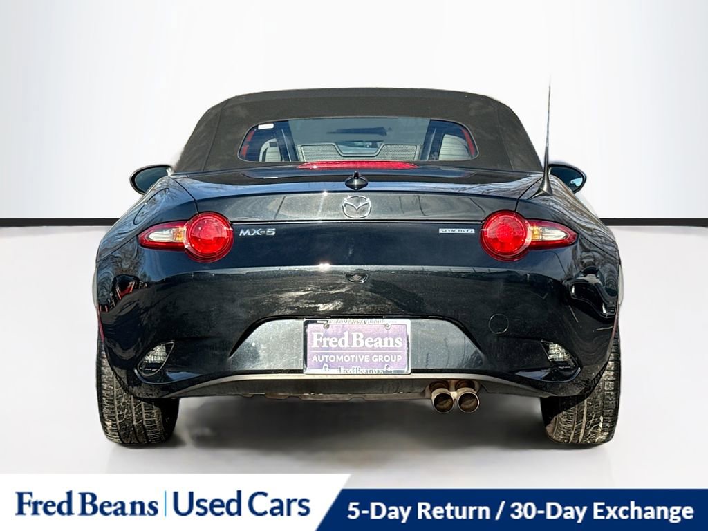 Used 2022 MAZDA MX-5 Miata Grand Touring w/ Weather Package image 6