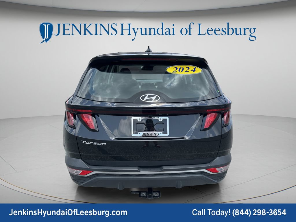 Used 2024 Hyundai Tucson SE FWD image 6