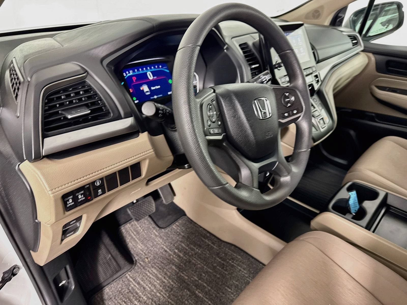 Used 2024 Honda Odyssey EX image 9