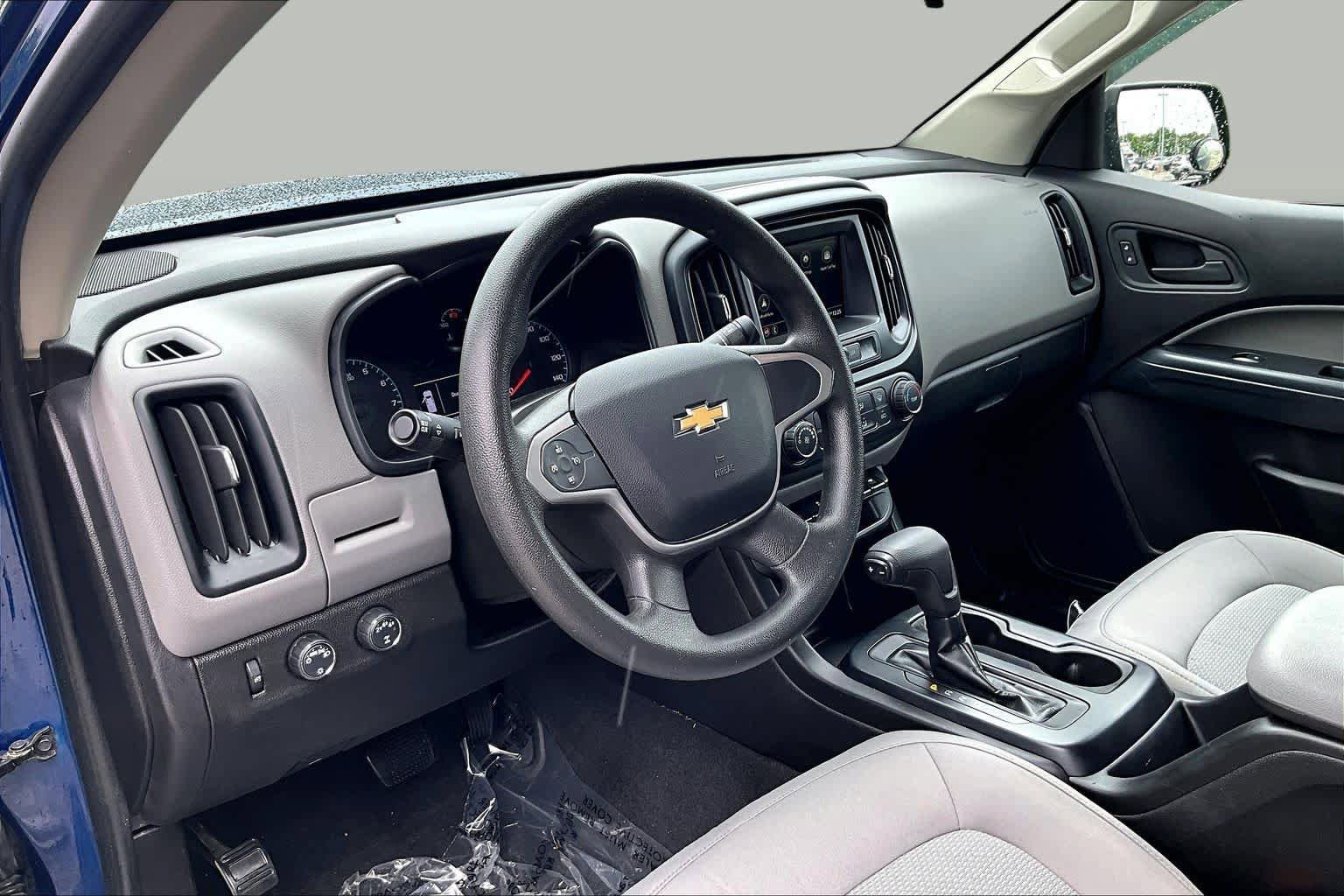 Used 2019 Chevrolet Colorado W/T w/ WT Convenience Package AWD/4WD image 17