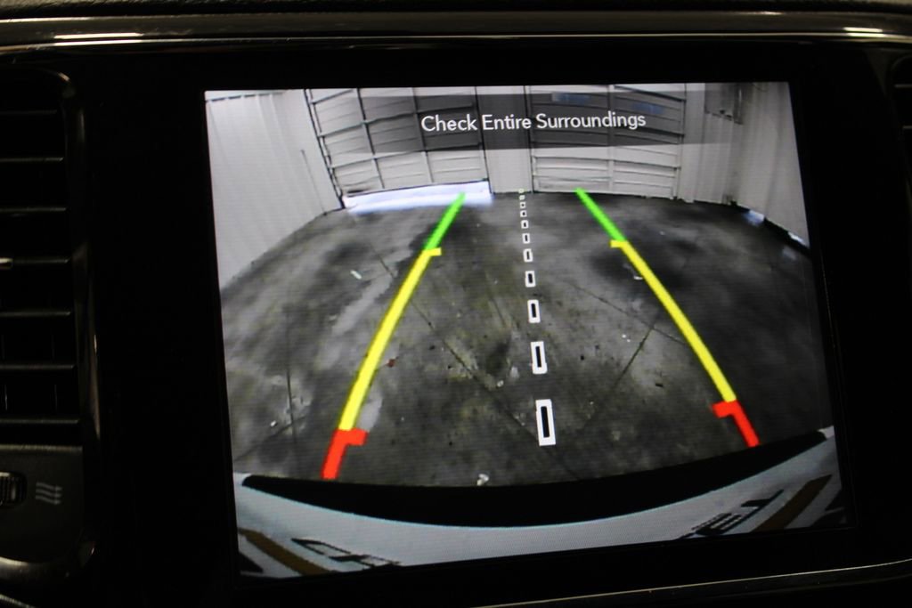 Used 2022 Jeep Grand Cherokee Laredo X image 46