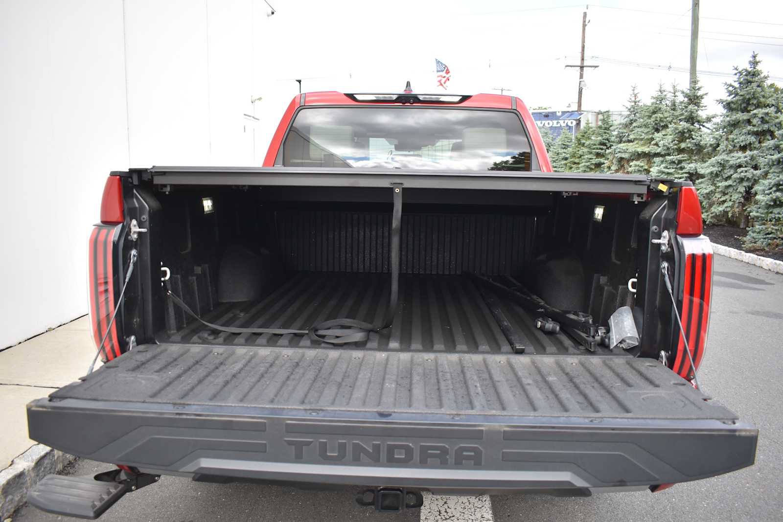 Used 2023 Toyota Tundra Capstone AWD/4WD image 7