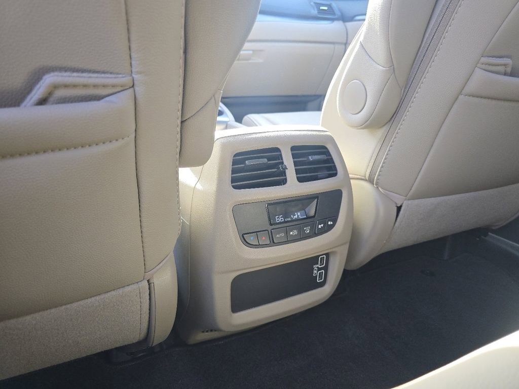 Used 2020 Honda Pilot EX-L image 25