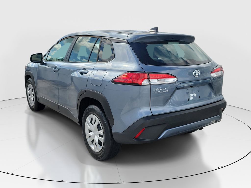 Used 2024 Toyota Corolla Cross L FWD image 4