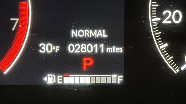 Used 2023 Honda Pilot Touring image 30