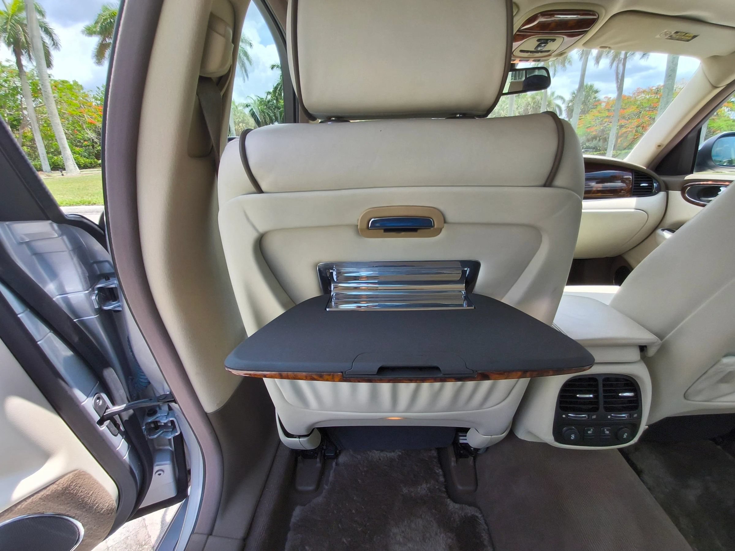 Used 2006 Jaguar XJ Vanden Plas RWD image 32