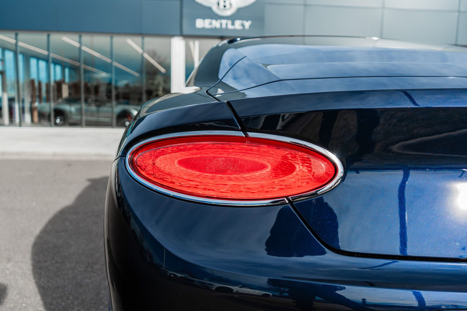 Used 2022 Bentley Continental GT image 12