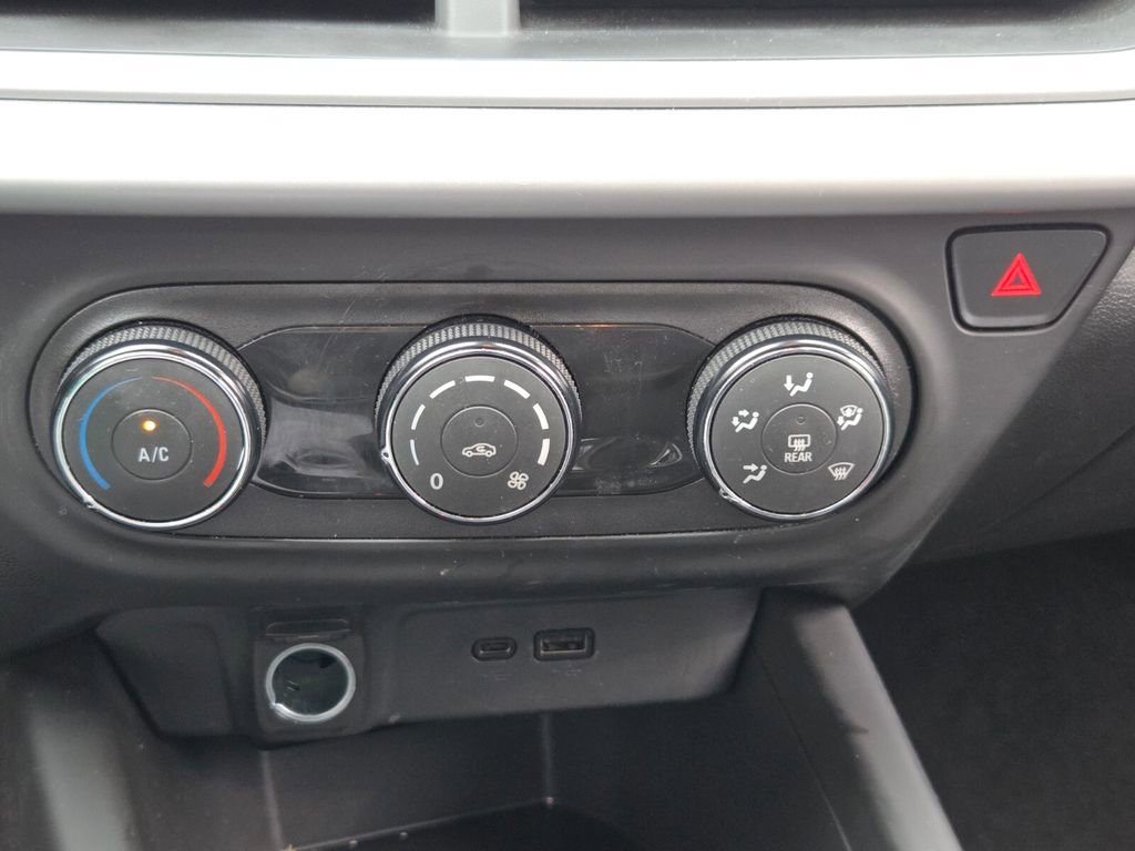 Used 2024 Chevrolet Trax LS image 19