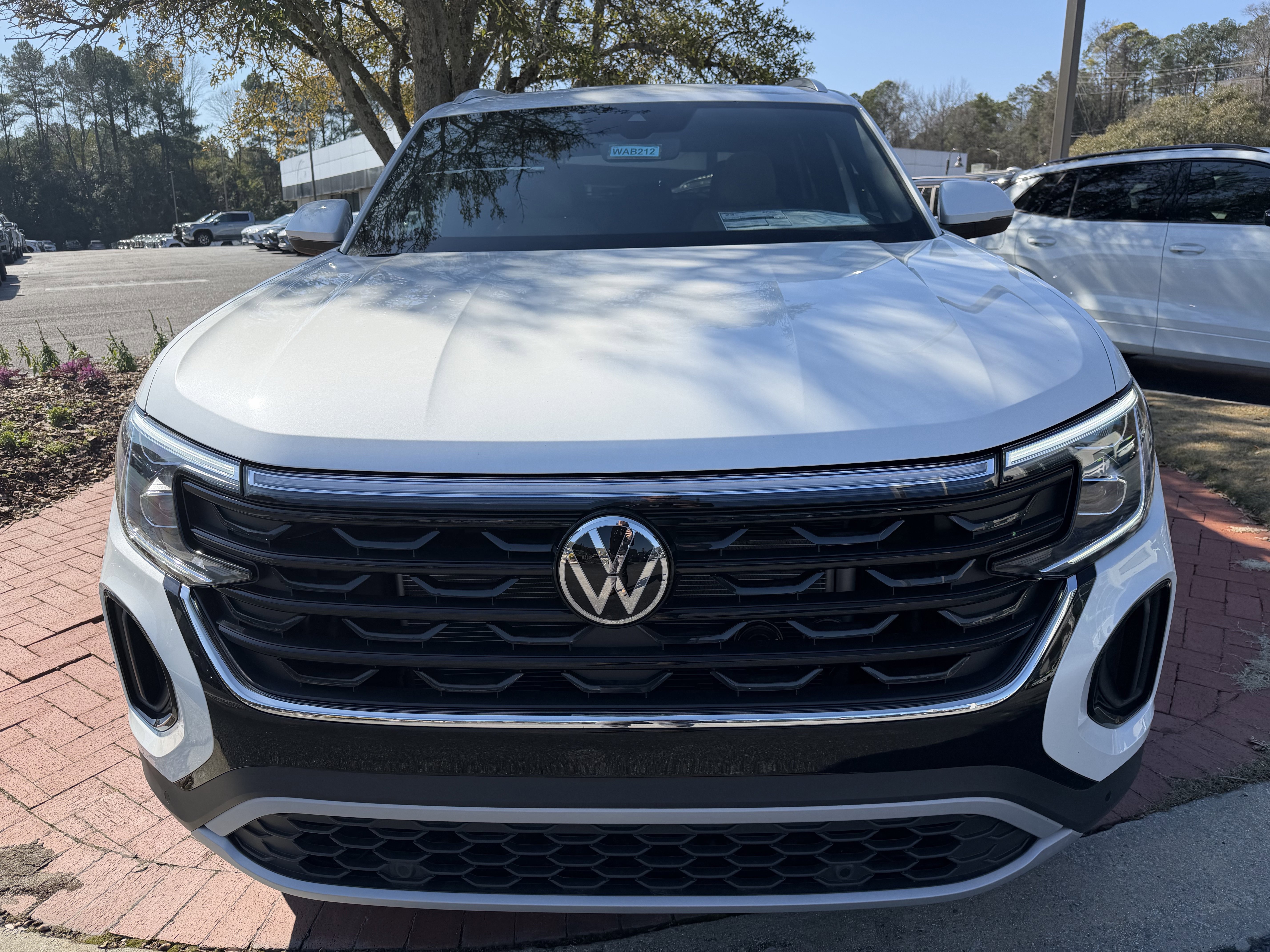 New 2026 Volkswagen Atlas Cross Sport SE image 2