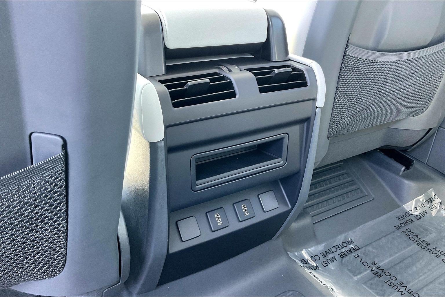 New 2026 Land Rover Defender 110 S AWD/4WD image 25