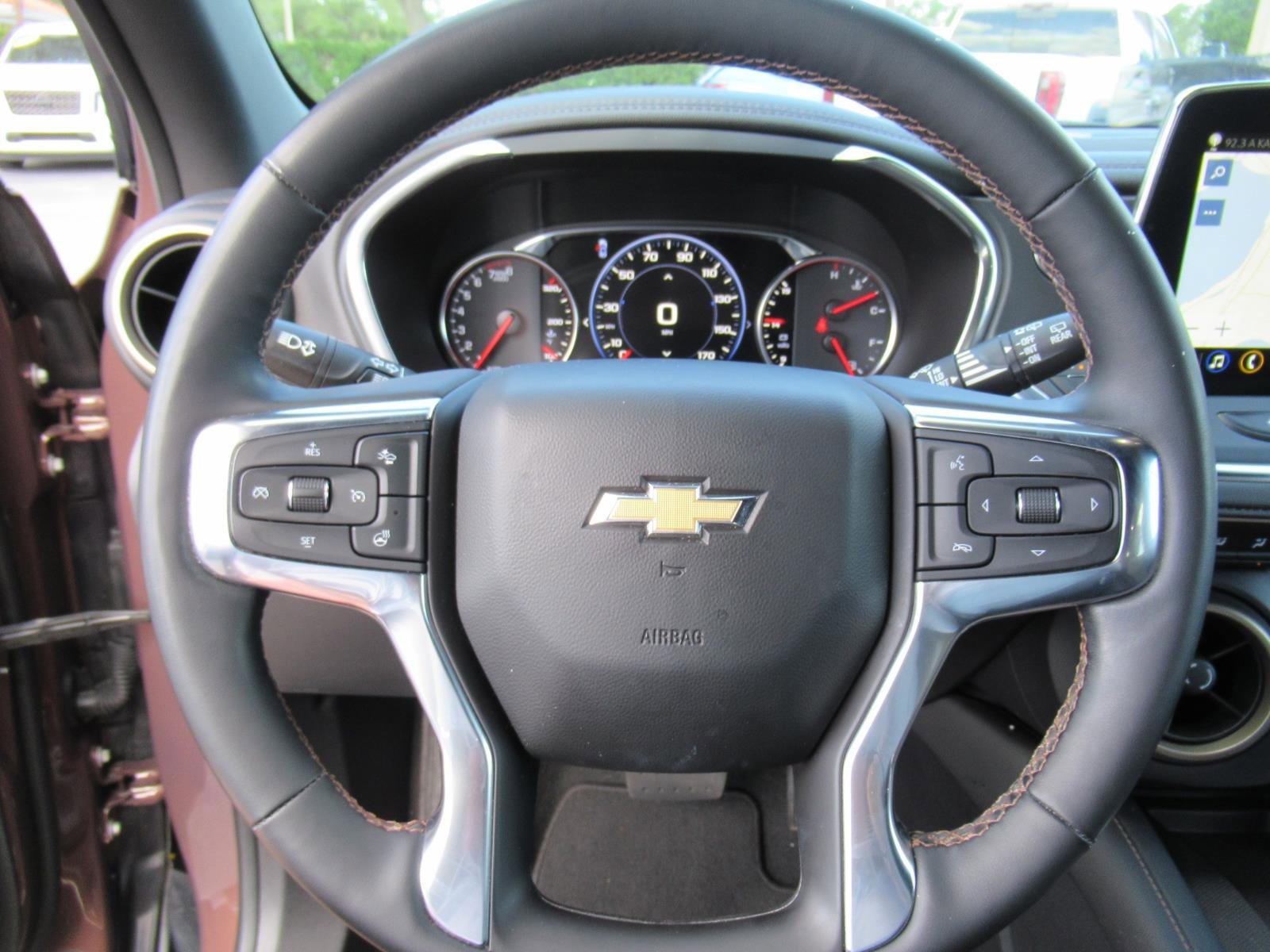 Used 2023 Chevrolet Blazer Premier w/ Driver Confidence II Package FWD image 21