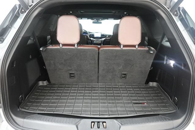 Used 2020 Ford Explorer Platinum AWD/4WD image 37