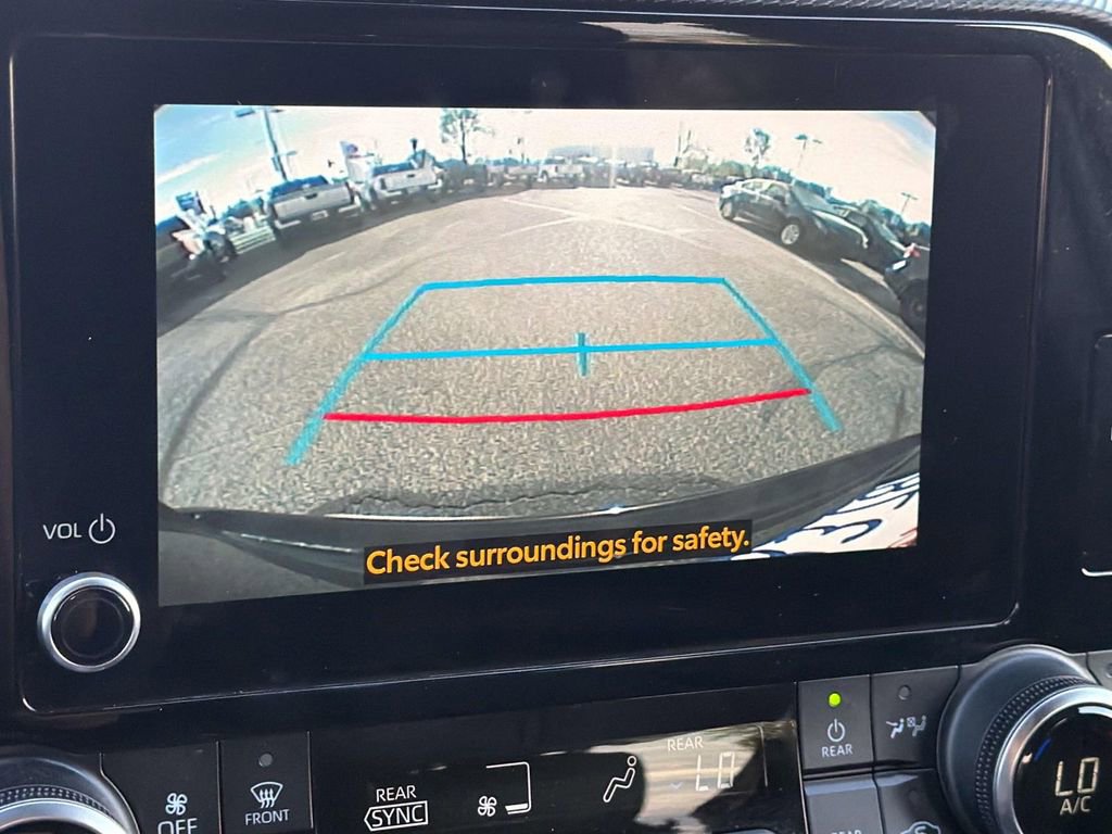 Used 2023 Toyota Highlander XSE image 16