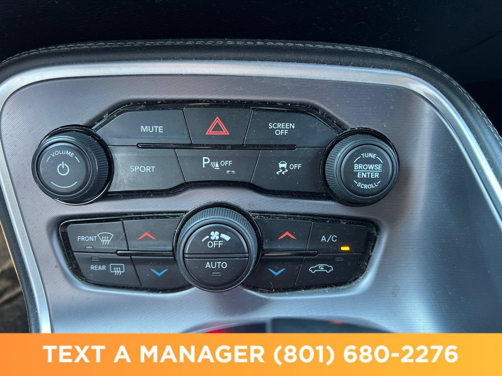 Used 2019 Dodge Challenger R/T RWD image 27