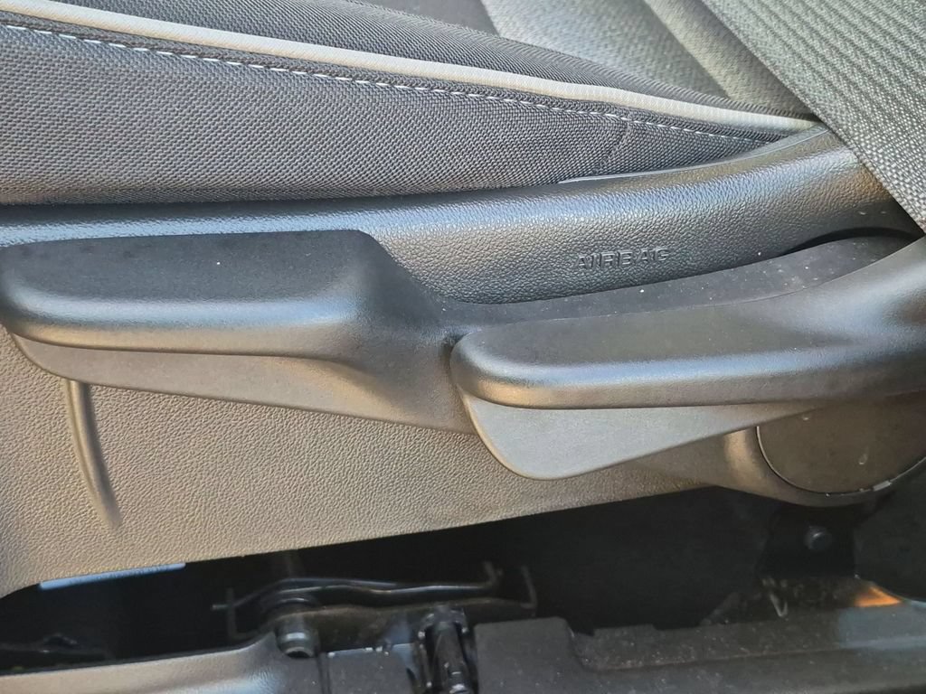 Used 2026 Chevrolet TrailBlazer LS AWD/4WD image 16